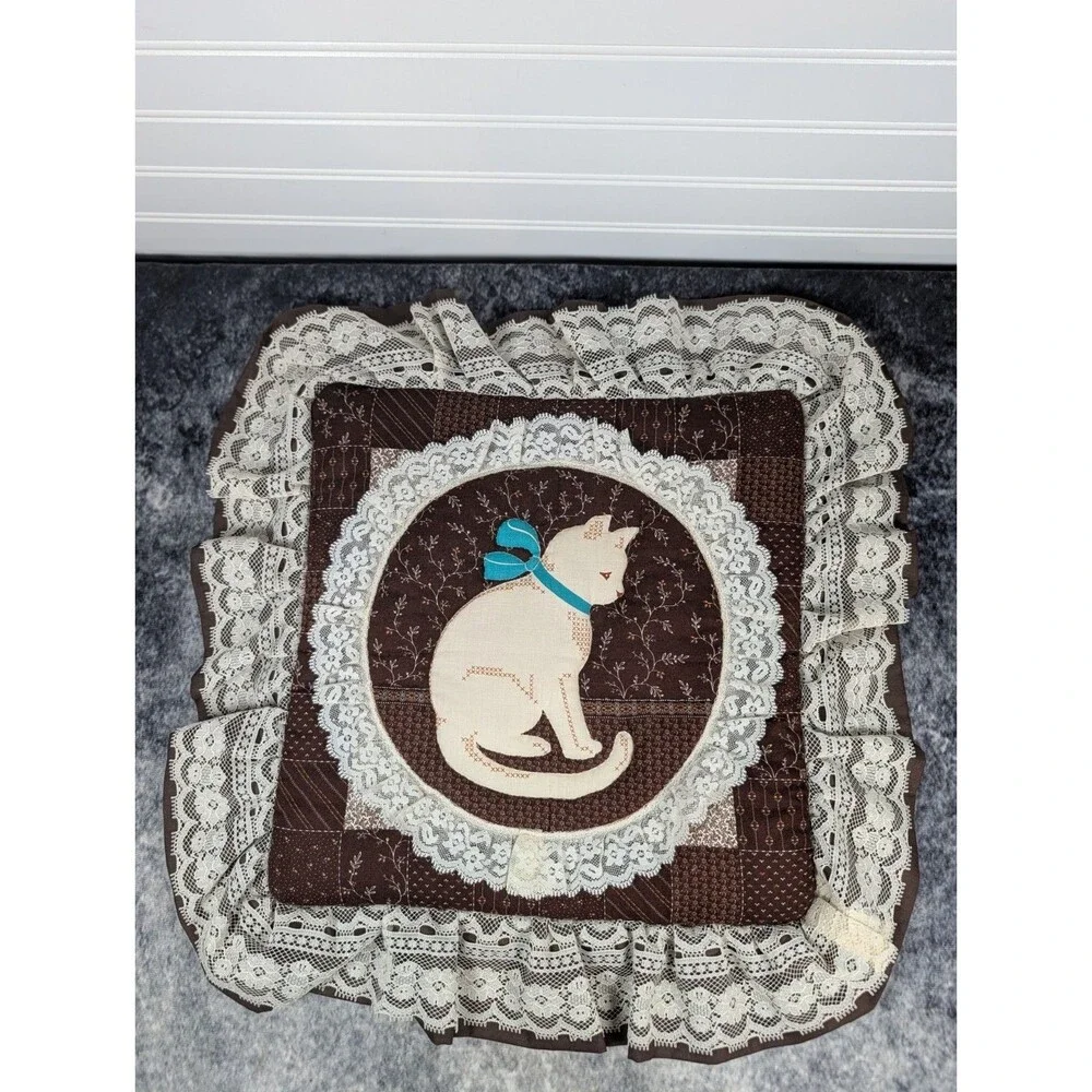 Vtg Hand Quilted 12